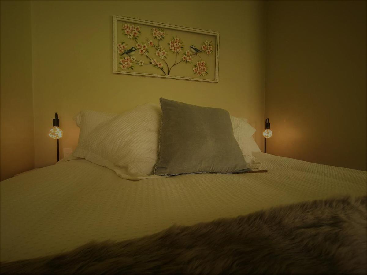 Pyes Pa Studio Appartement Tauranga Buitenkant foto
